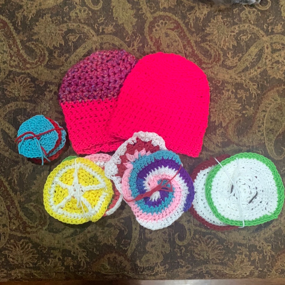 Handmade crochet bundle (12 items in total)